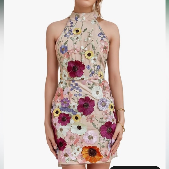 Floral Embroidered Halter Dress M mc4 - Picture 5 of 5